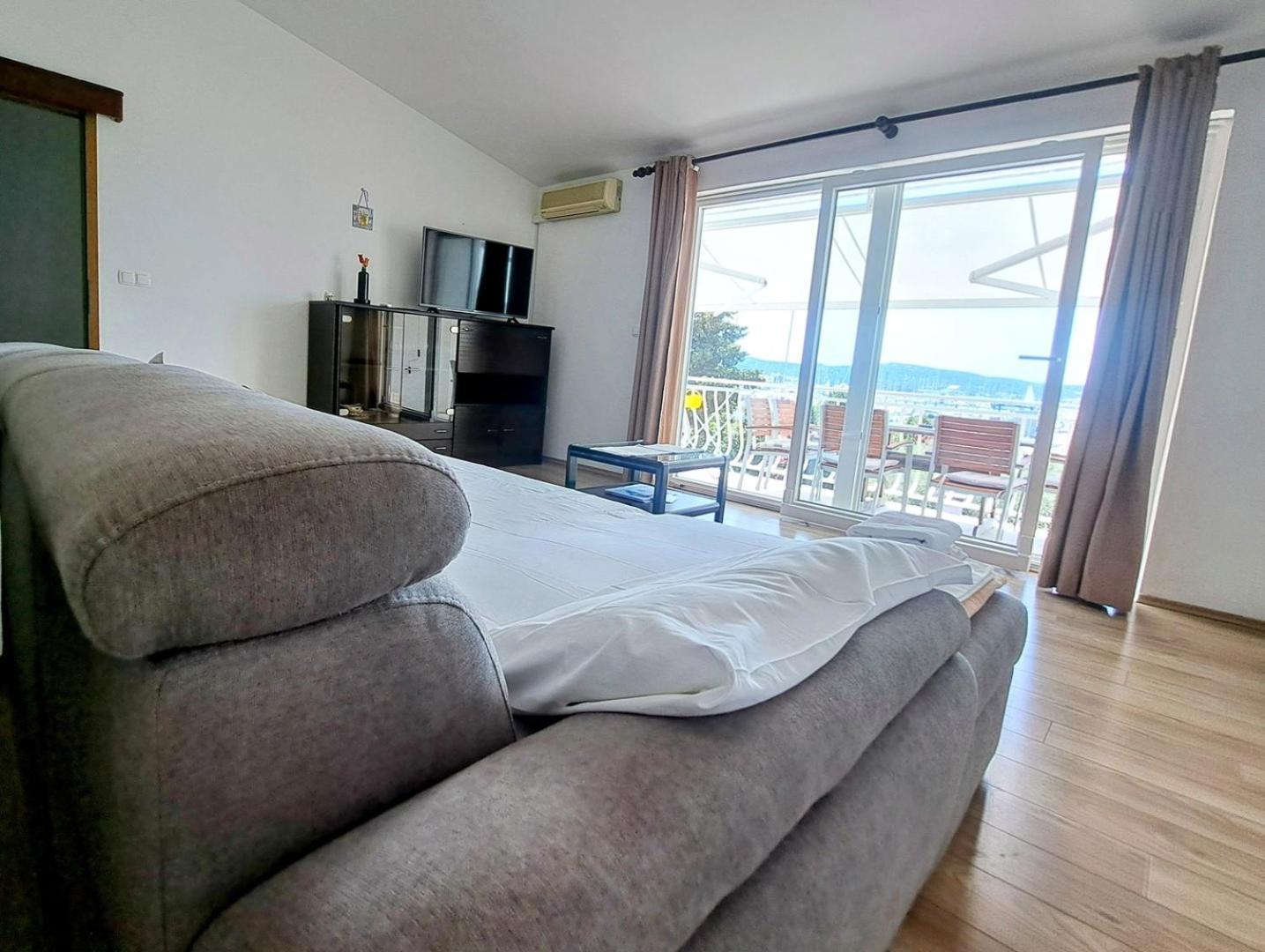 Apartment Rajna Biograd Na Moru Exterior foto